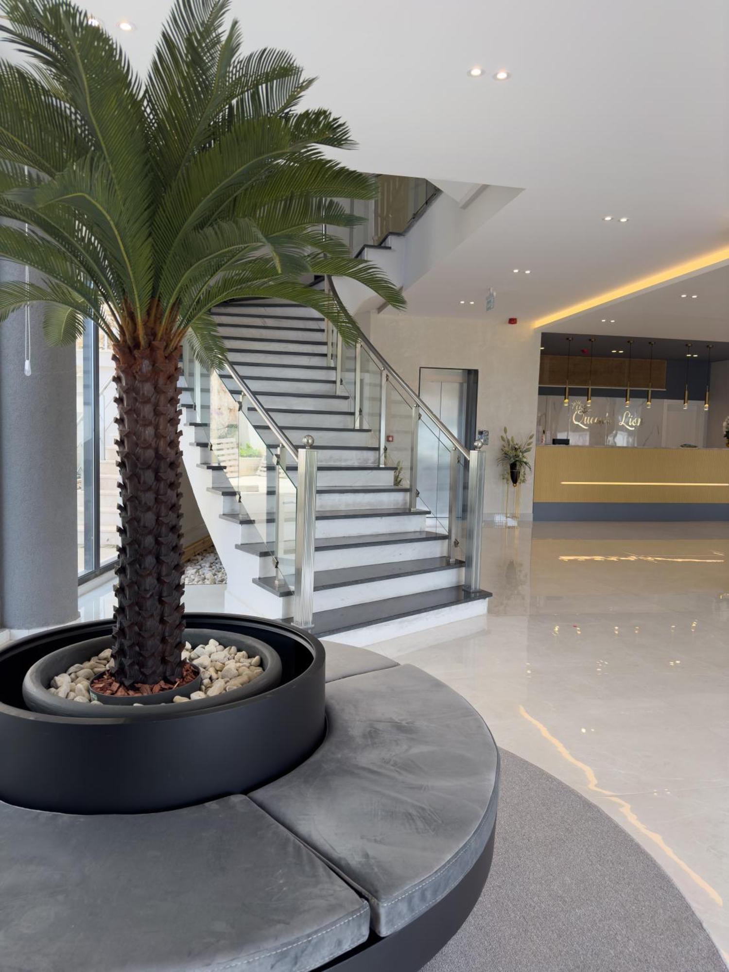 The Queen'S Lion Premium Hotel Sarandë Exterior foto