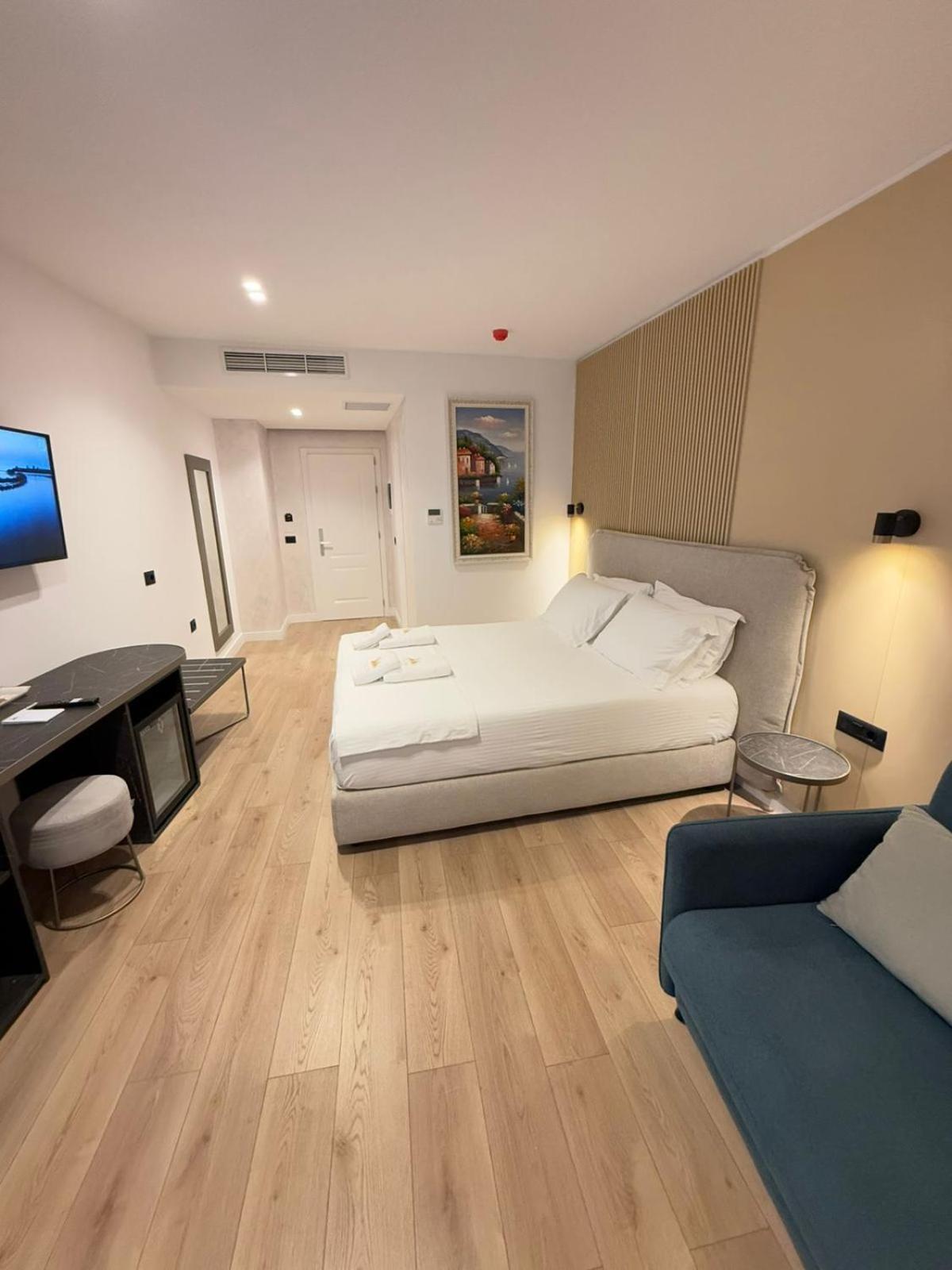 The Queen'S Lion Premium Hotel Sarandë Exterior foto